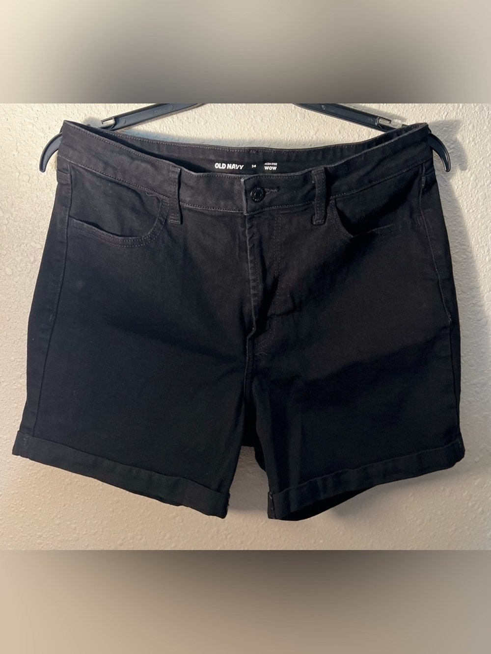 Old Navy Wow High Rise Black Denim 5” Rolled Hem Jean Shorts NWOT
